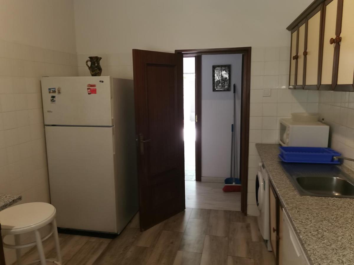 Villa "Luna De Segovia" Leganés Eksteriør billede